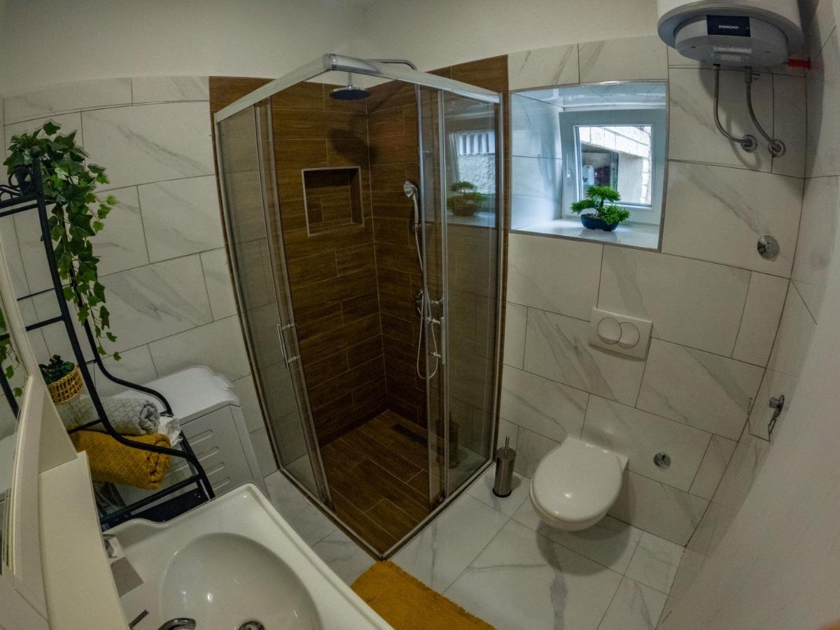 Deluxe Apartment And Studio "Nona Fa" Rijeka Bagian luar foto