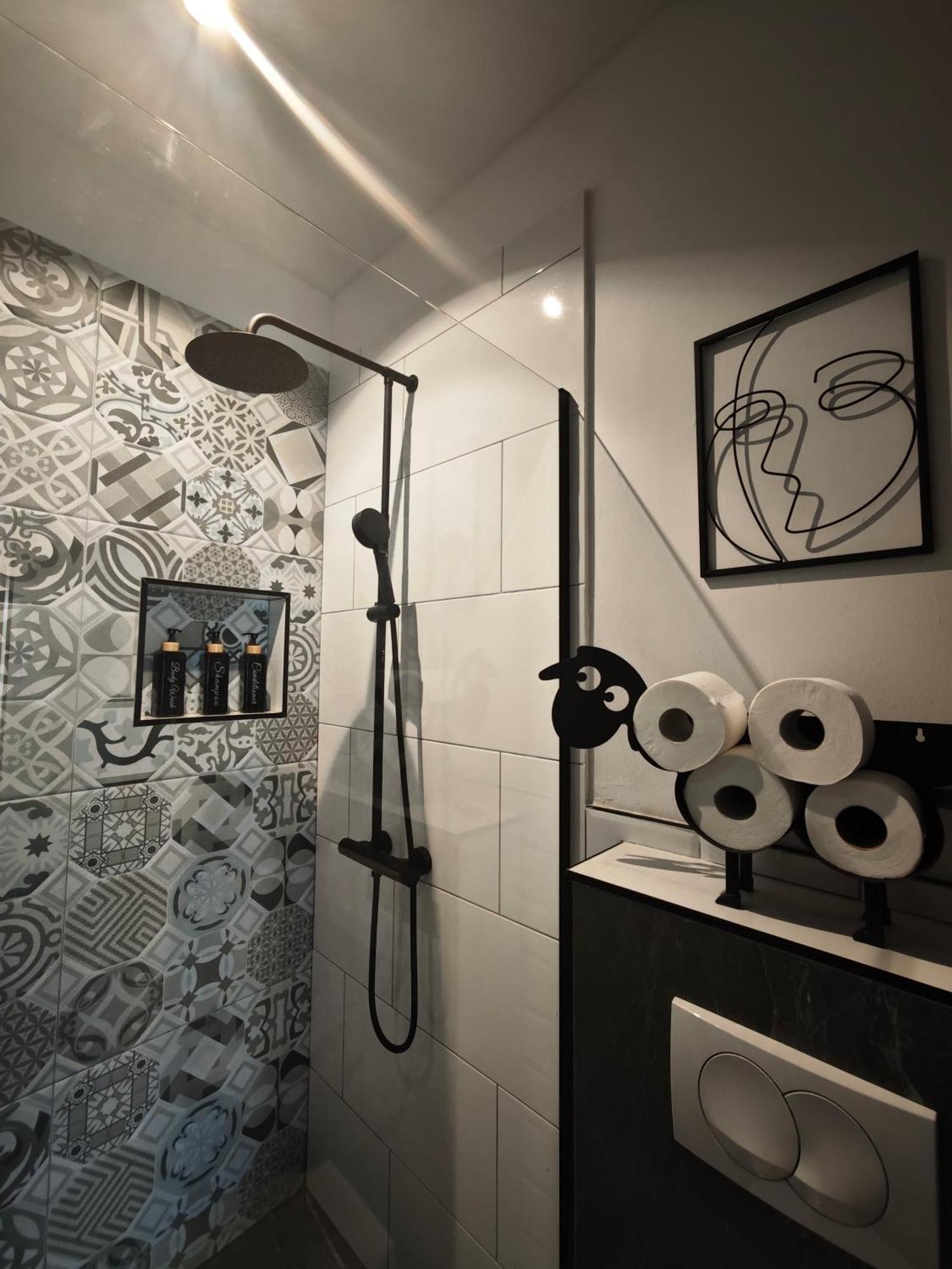 Deluxe Apartment And Studio "Nona Fa" Rijeka Bagian luar foto